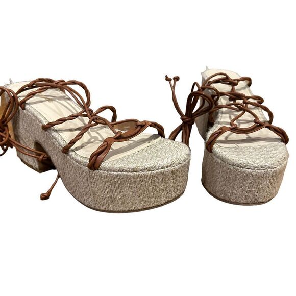 Revolve Larroude Coco Sandal in Caramel - Picture 5 of 10